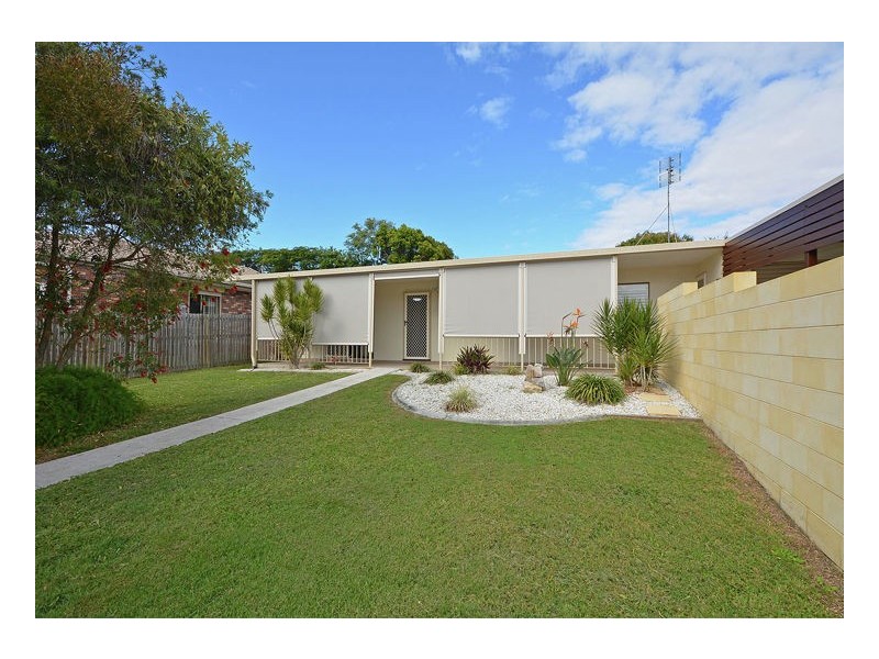383 Boat Harbour Dr, Scarness QLD 4655