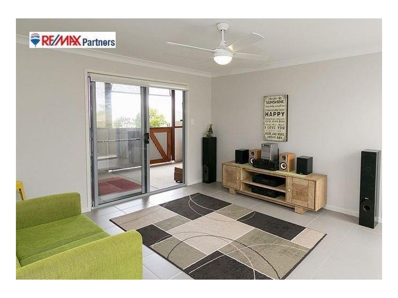 17 Sandy View Dr, Nikenbah QLD 4655