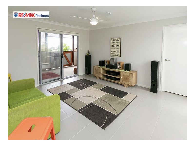 17 Sandy View Dr, Nikenbah QLD 4655