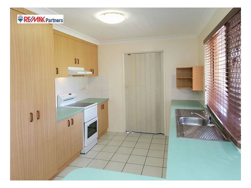 36 Ladbroke Crescent, Urangan QLD 4655