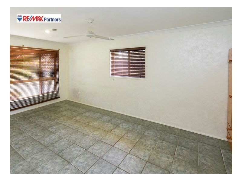 36 Ladbroke Crescent, Urangan QLD 4655