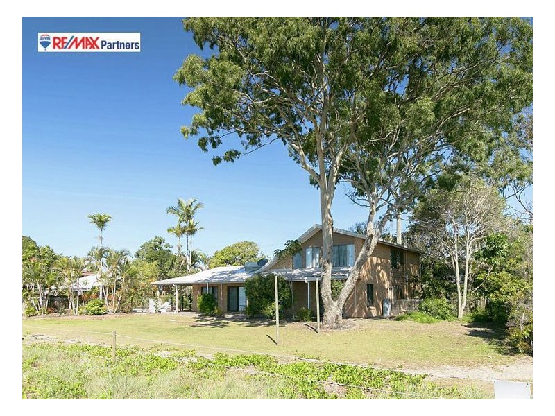 70 Kingfisher Parade, Toogoom QLD 4655