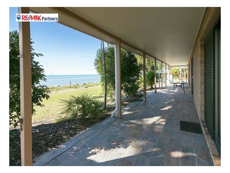 70 Kingfisher Parade, Toogoom QLD 4655