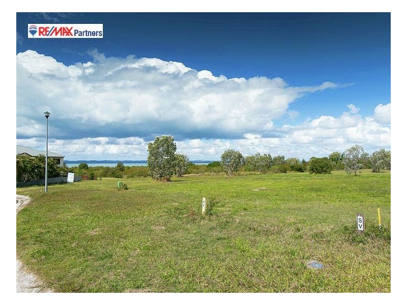 33 Watermans Way, River Heads QLD 4655