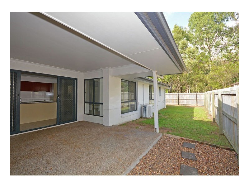 17 Oyster Court, Toogoom QLD 4655