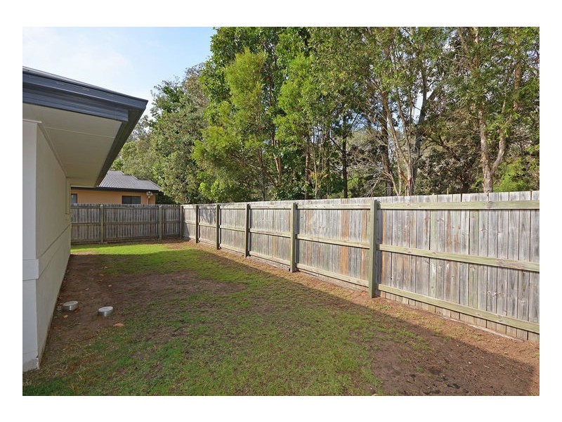 17 Oyster Court, Toogoom QLD 4655