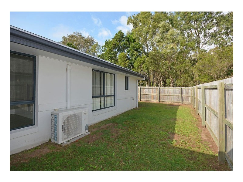 17 Oyster Court, Toogoom QLD 4655