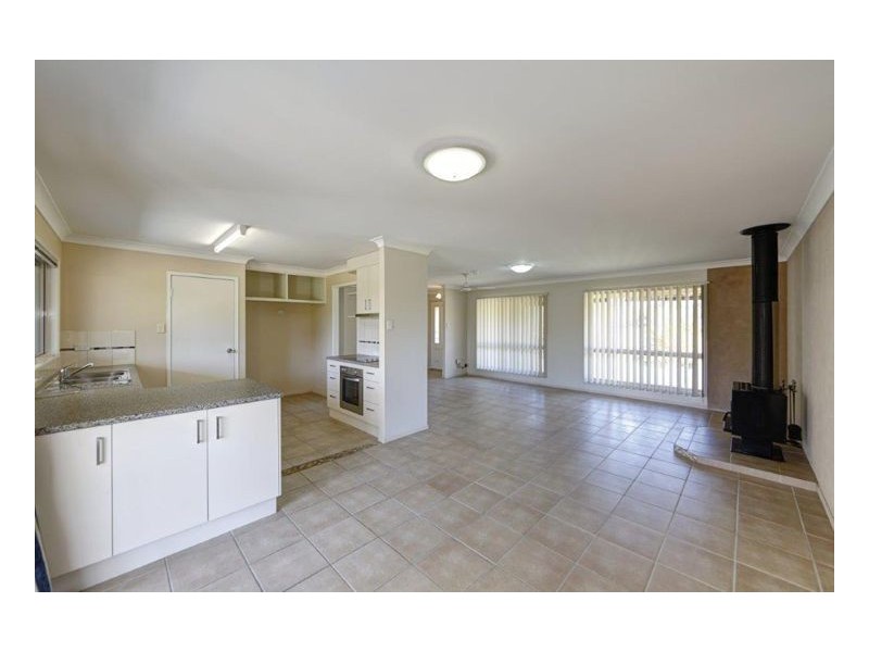 214 Pacific Haven Drive, Pacific Haven QLD 4659