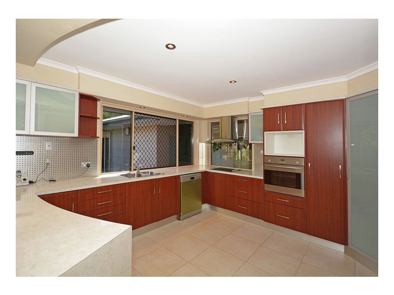 10-14 Mungara Court, Wondunna QLD 4655