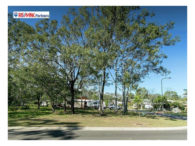 2 Cumberland Ct, Point Vernon QLD 4655
