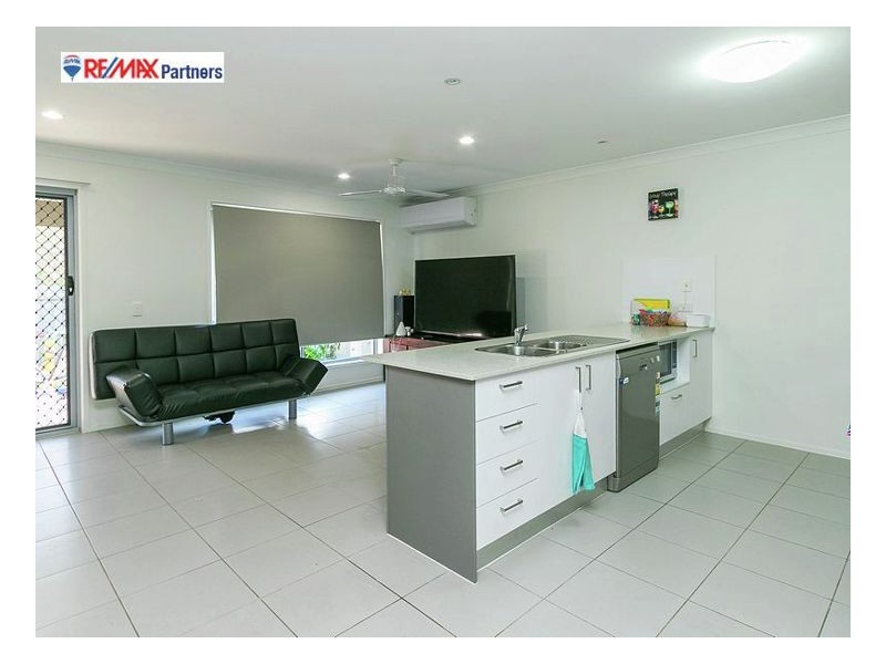 159/230 Pulgul St, Urangan QLD 4655