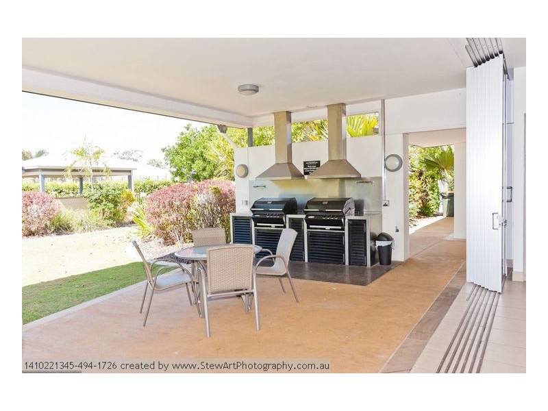 159/230 Pulgul St, Urangan QLD 4655