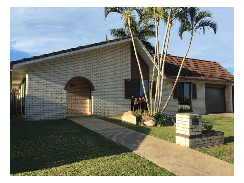 9 Mackenzie Court, Pialba QLD 4655