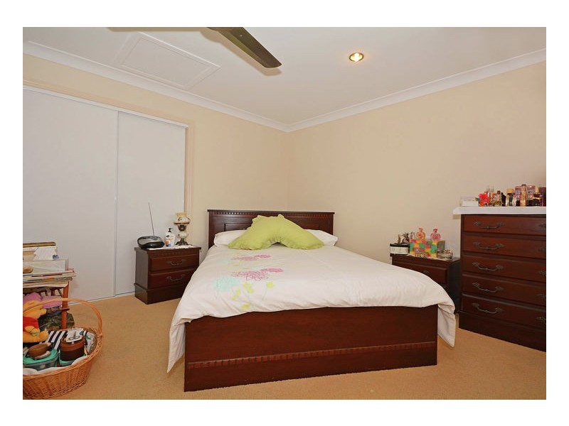 6 Seaside Cct, Toogoom QLD 4655