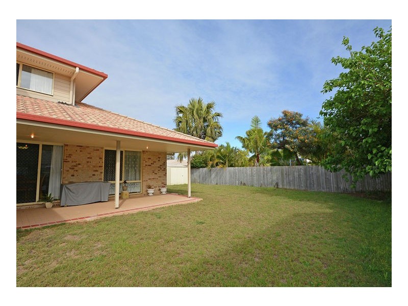 6 Seaside Cct, Toogoom QLD 4655