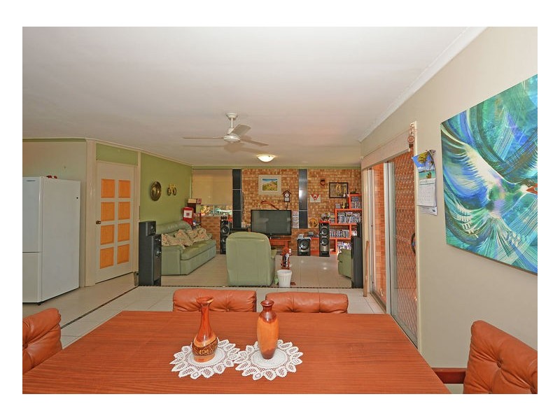 35 Crawford Dr, Dundowran QLD 4655