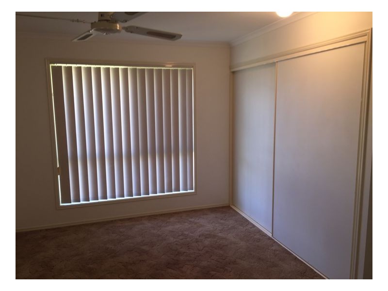 26 Deloraine Avenue, Urangan QLD 4655