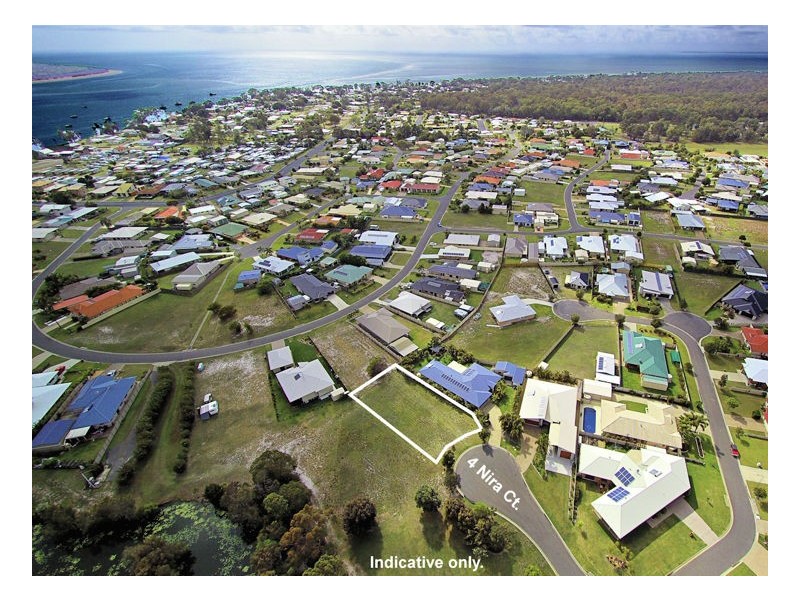 4 Nira Court, Burrum Heads QLD 4659