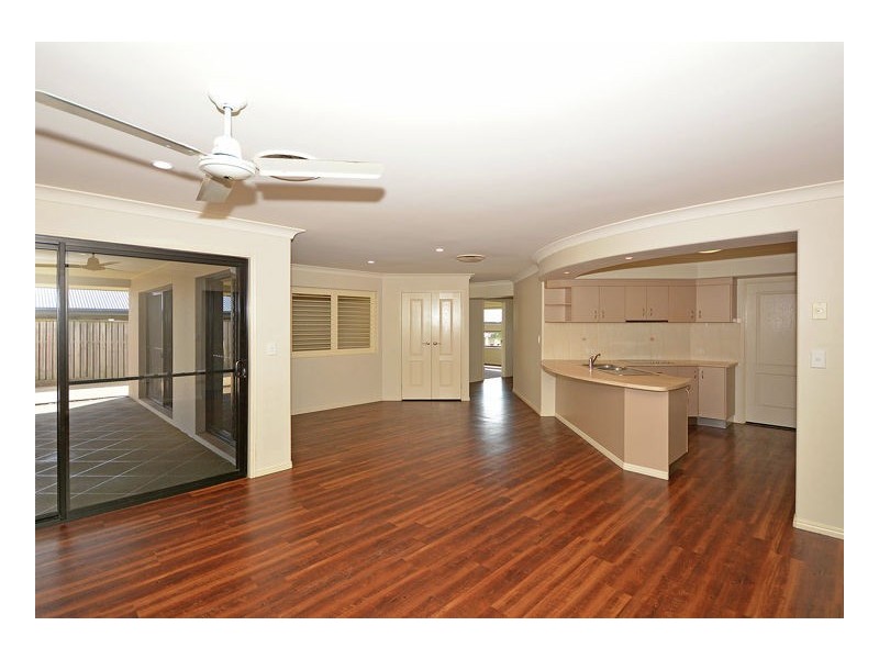 18 Seacrest Drive, Wondunna QLD 4655