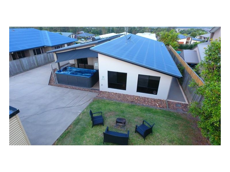 18 Seacrest Drive, Wondunna QLD 4655