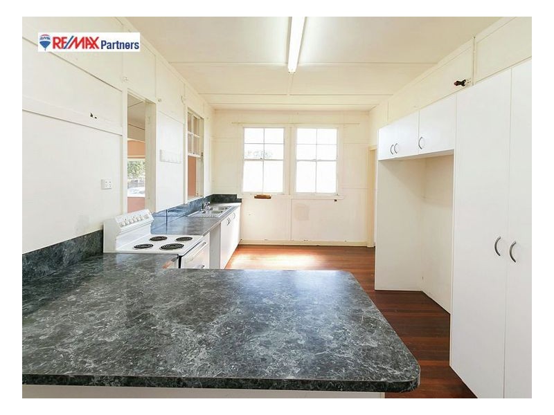 63 Beach Road, Pialba QLD 4655