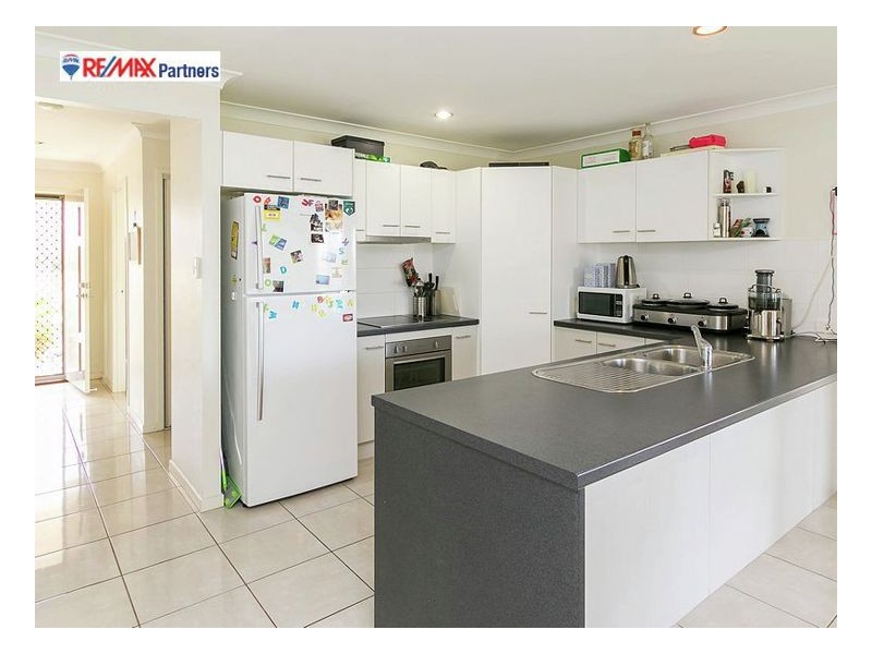 11 Parklink Avenue East, Wondunna QLD 4655