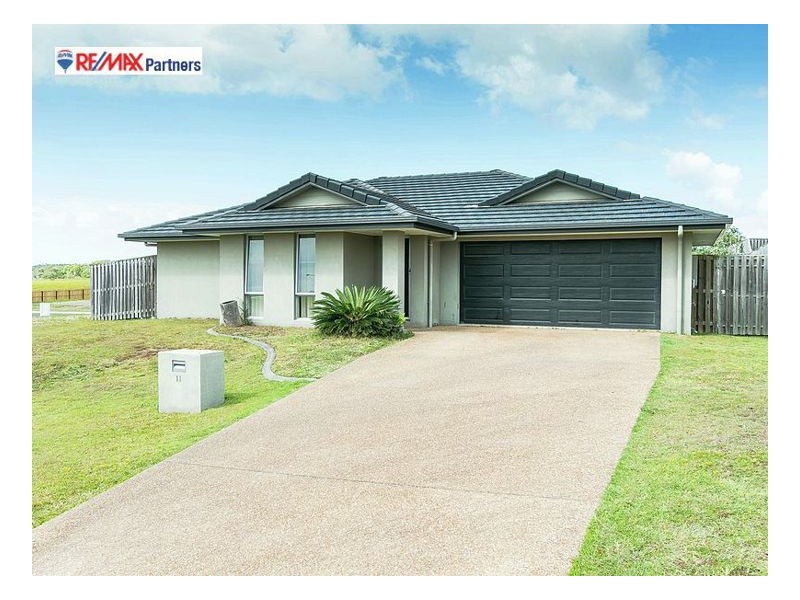 11 Parklink Avenue East, Wondunna QLD 4655