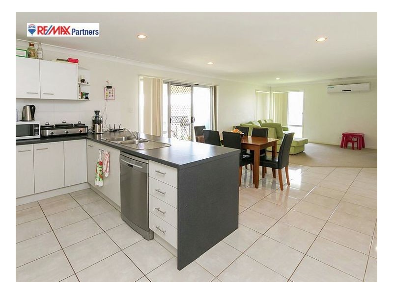 11 Parklink Avenue East, Wondunna QLD 4655