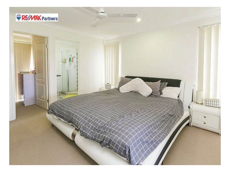 11 Parklink Avenue East, Wondunna QLD 4655