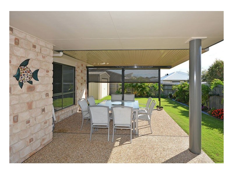 9 Duke Court, Urraween QLD 4655