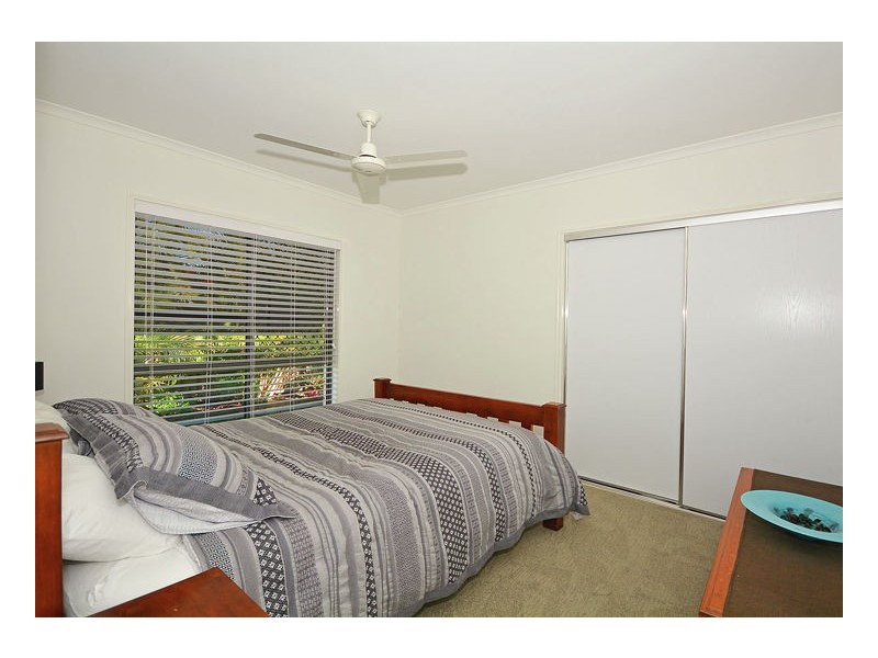 9 Duke Court, Urraween QLD 4655