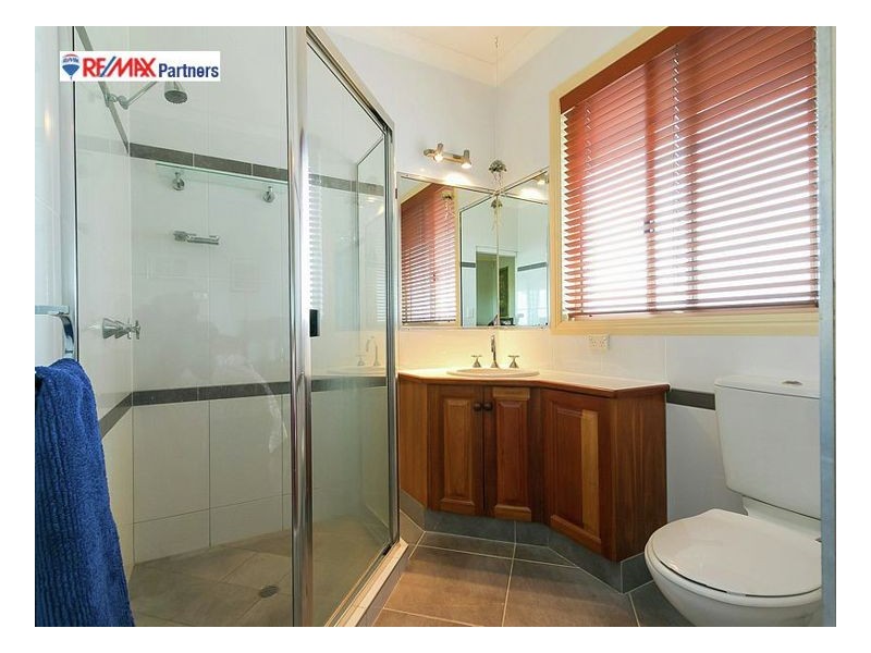11-15 Scenic Ct, Dundowran Beach QLD 4655