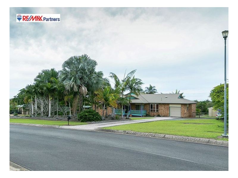 11-15 Scenic Ct, Dundowran Beach QLD 4655