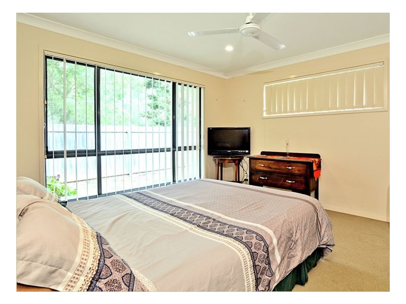 22 Wave Ct, Toogoom QLD 4655