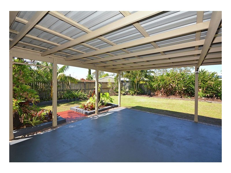 7 Junjaree St, Scarness QLD 4655