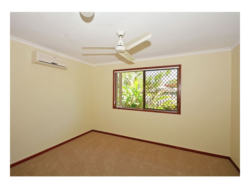 7 Junjaree St, Scarness QLD 4655