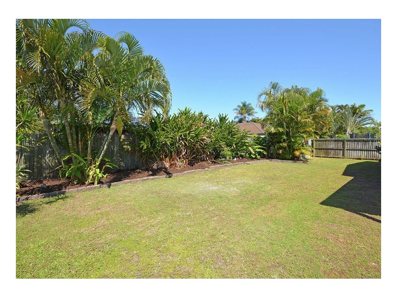 7 Junjaree St, Scarness QLD 4655