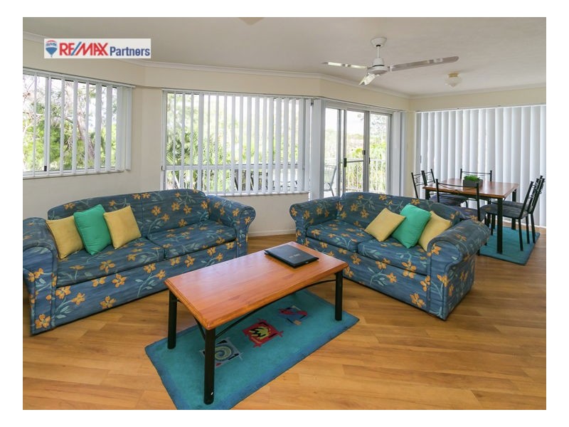 17/407 Esplanade, Torquay QLD 4655