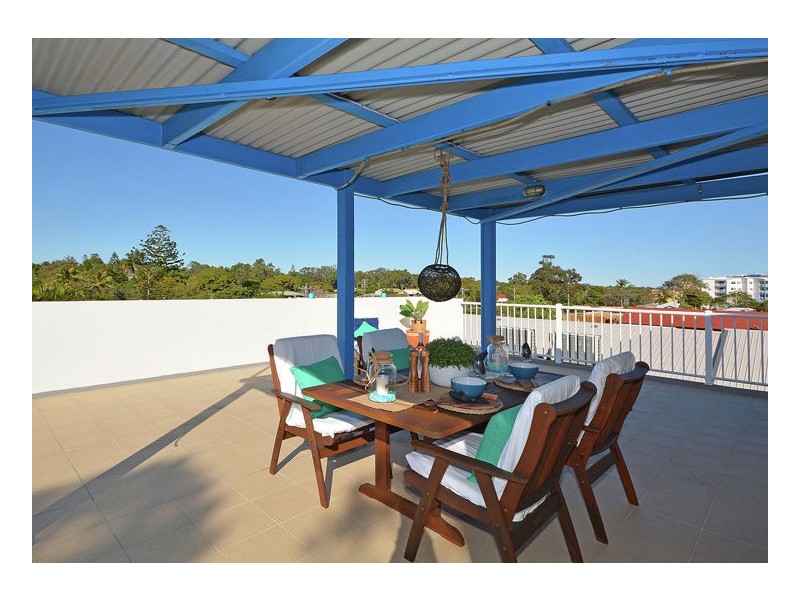 17/407 Esplanade, Torquay QLD 4655