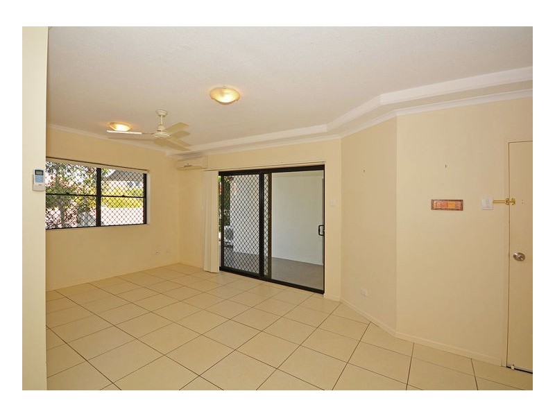 1/70 Main Street, Pialba QLD 4655