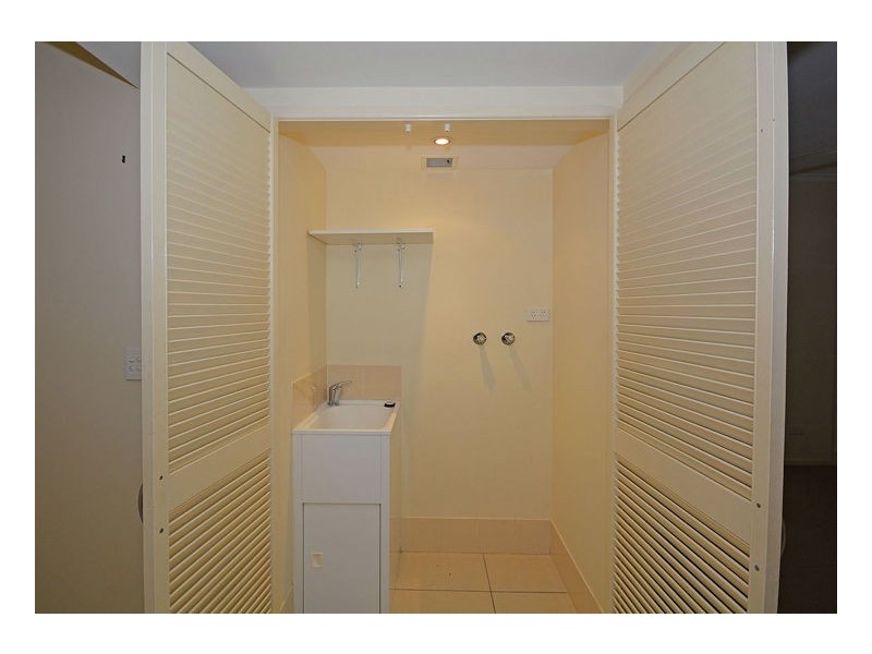 1/70 Main Street, Pialba QLD 4655