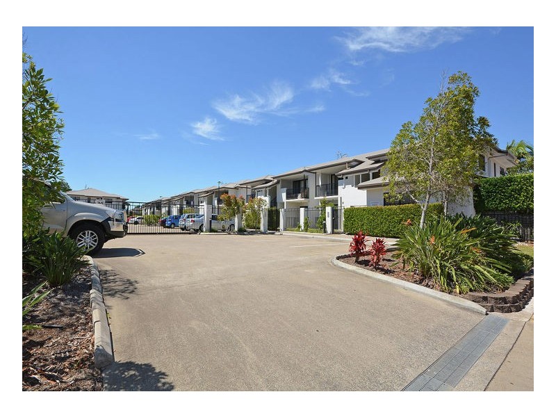 1/70 Main Street, Pialba QLD 4655