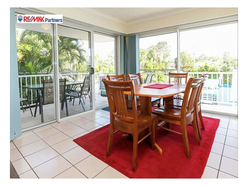 9/407 Esplanade, Torquay QLD 4655