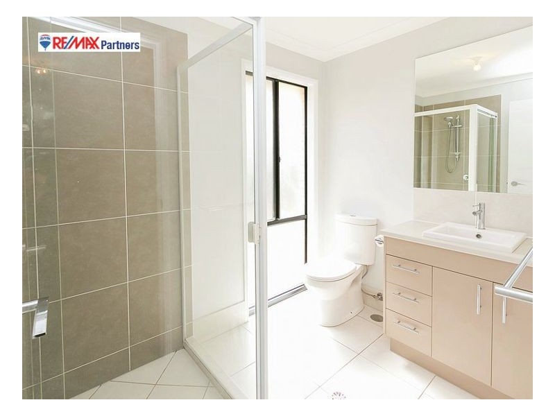 2 Lawson Dr, Tinana QLD 4650