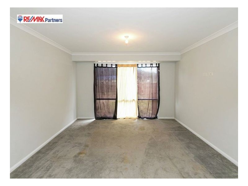 2 Lawson Dr, Tinana QLD 4650