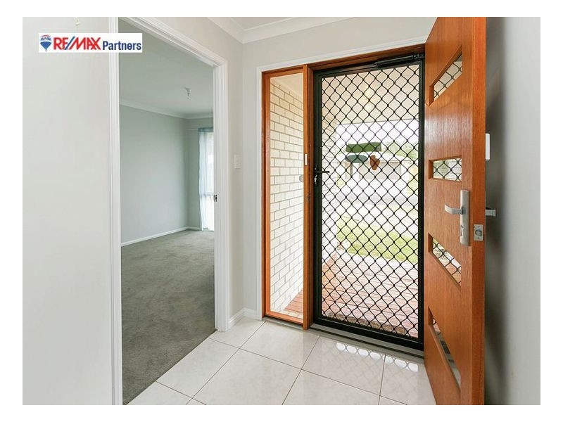 2 Lawson Dr, Tinana QLD 4650