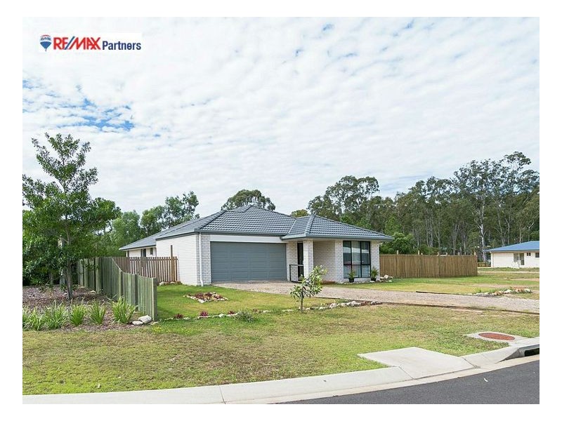 2 Lawson Dr, Tinana QLD 4650