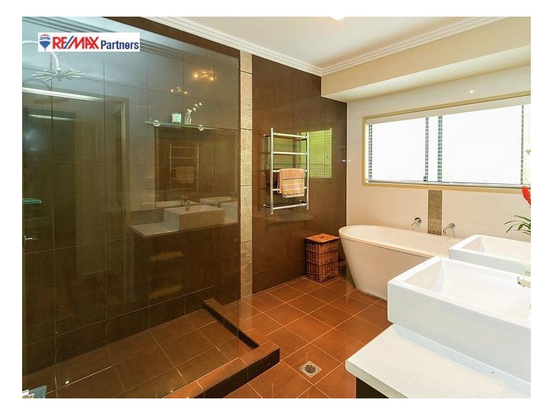 15 Jasmine Court, Dundowran Beach QLD 4655