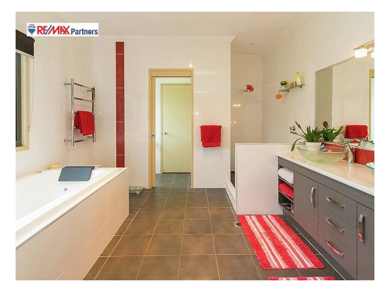15 Jasmine Court, Dundowran Beach QLD 4655