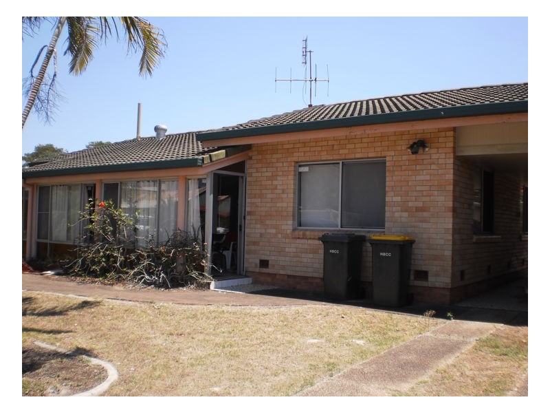 8 Campbell Street, Torquay QLD 4655